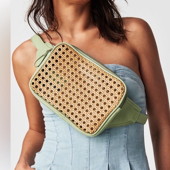 Free People Handbags - NWT Free People Beach Bum Sling